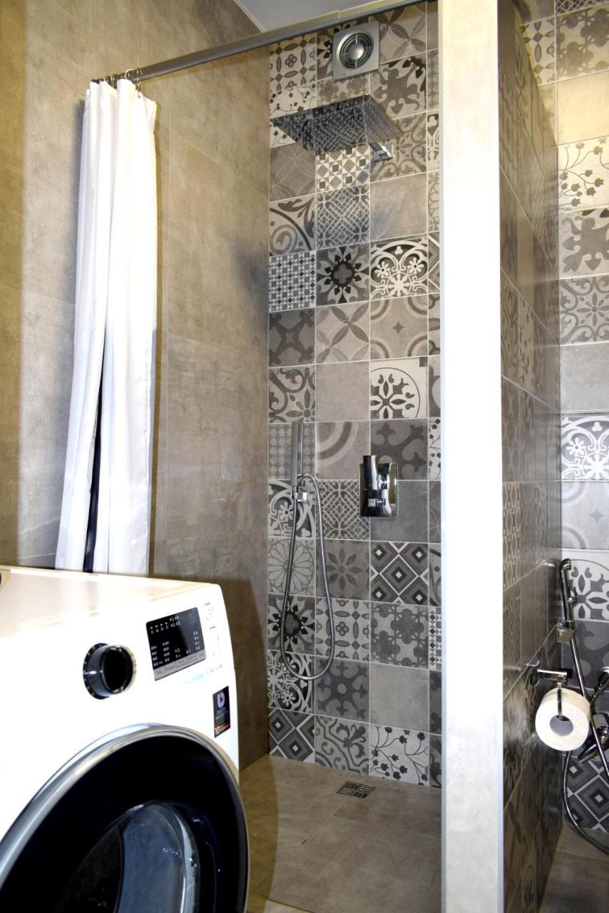 Apartment On Volodymyra Stelmakha 1B Rivne Luaran gambar
